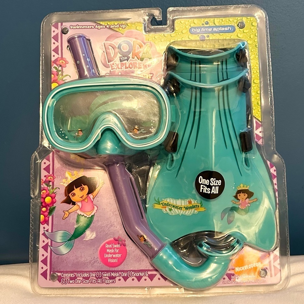 NEW Dora The Explorer Swim Gear Mask Snorkel Flipper Set 4+ Nickelodeon 2008 Y2K